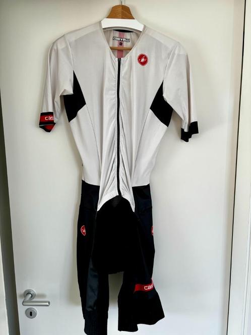 Castelli tri suit (XL), Vélos & Vélomoteurs, Accessoires vélo | Vêtements de cyclisme, Comme neuf, Hommes, Vêtements d'extérieur