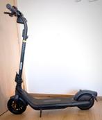 NINEBOT E2 PRO-scooter: 25 km/h-Bluetooth-35 km autonomie, Ophalen, Zo goed als nieuw, Elektrische step (E-scooter), Segway Ninebot