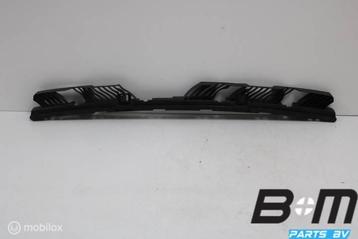 Bevestigingslijst midden achterbumper VW Touran 5T 5TA807863 disponible aux enchères