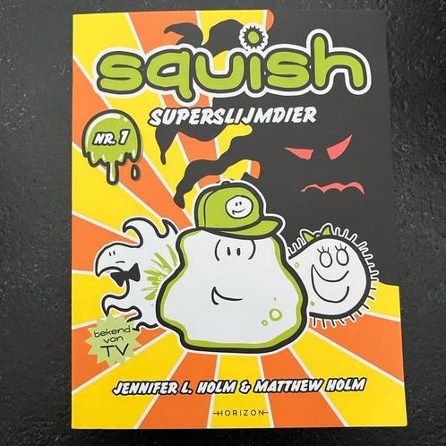 Jennifer L. Holm - Squish - Superslijmdier, Boeken, Kinderboeken | Jeugd | onder 10 jaar, Nieuw, Fictie algemeen, Ophalen