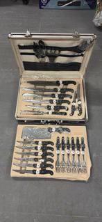 Set messen in koffer, Huis en Inrichting, Keuken | Bestek, Ophalen, Nieuw, Bestekset