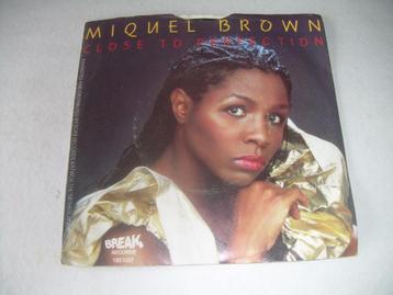 SINGLE 45T - Miquel Brown - Près de la perfection, Enlèvement ou Envoi, Single, Comme neuf, Pop