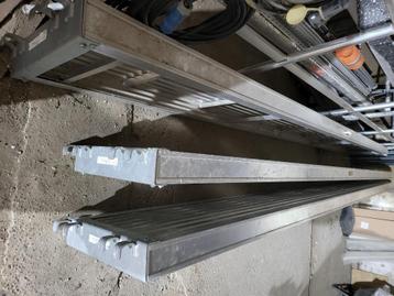 3 Loopvloeren Layher  beschikbaar voor biedingen