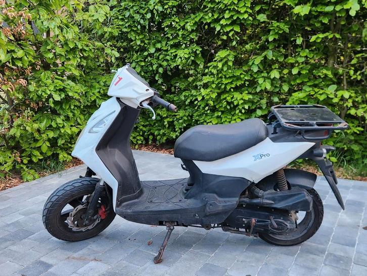 Scooter SYM B-klasse 45km/u., Fietsen en Brommers, Scooters | SYM, Gebruikt, Ophalen