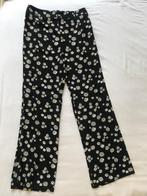 Zwarte broek met bloemetjes, flare, Zara, maat 164, Kinderen en Baby's, Kinderkleding | Maat 164, Broek, Meisje, Nieuw, Ophalen of Verzenden