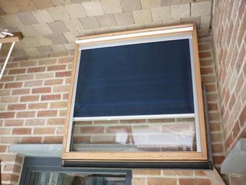 Store enrouleur occultant Velux beschikbaar voor biedingen