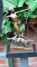 bronzen godin v jacht met boog 2 jachthonden, Antiek en Kunst, Ophalen of Verzenden