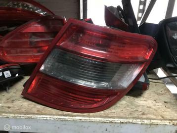Mercedes C-klasse Estate S204 Achterlicht rechts A2049069402 beschikbaar voor biedingen