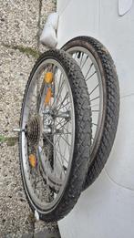 voor en achterbanden 24 inch - goede staat, Fietsen en Brommers, Fietsaccessoires | Overige Fietsaccessoires, Ophalen of Verzenden