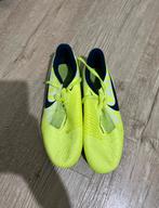 Chaussures de football enfants, Sports & Fitness, Enlèvement ou Envoi, Comme neuf, Chaussures