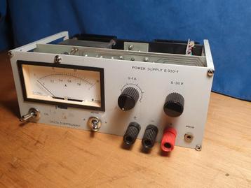 Delta variabele voeding liniair e 0 30-1 beschikbaar voor biedingen