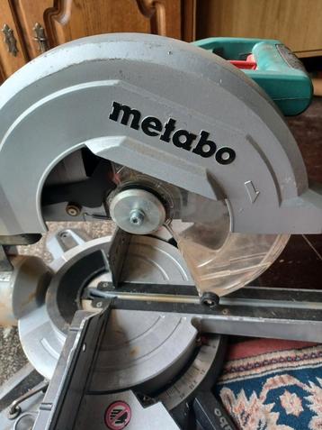 Metabo afkortzaag type KGS 305 M, Doe-het-zelf en Bouw, Gereedschap | Zaagmachines, Ophalen of Verzenden, Gebruikt, Afkortzaag