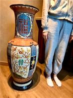 grote  vaas  decoratie vaas Chinees Hoogte 1,03 M, Antiek en Kunst, Antiek | Keramiek en Aardewerk, Ophalen