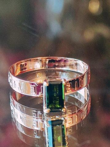 Gouden ring met toermalijn 0,85 kt  beschikbaar voor biedingen