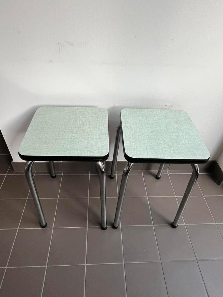 Paar vintage formica tabourets / krukjes pastelgroen, Huis en Inrichting, Krukjes, Gebruikt, Overige materialen, Ophalen of Verzenden