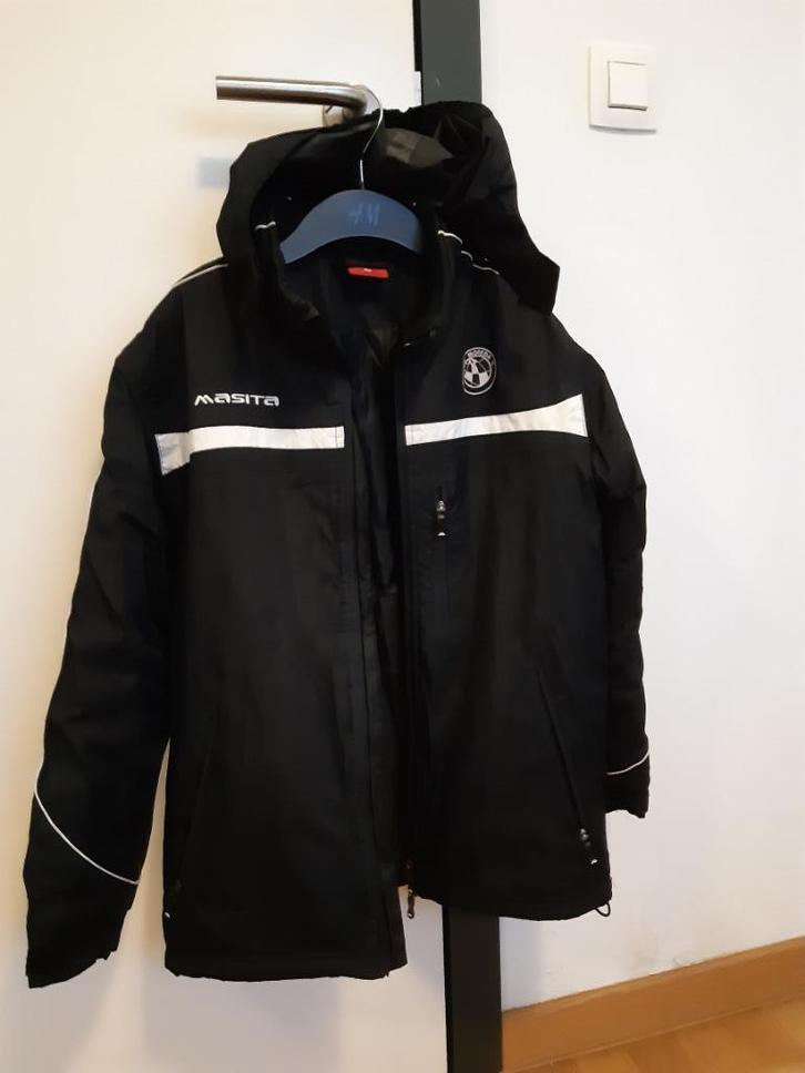 Zwarte winterjas voor jongens 152, Kinderen en Baby's, Kinderkleding | Maat 152, Zo goed als nieuw, Jongen, Trui of Vest, Ophalen of Verzenden