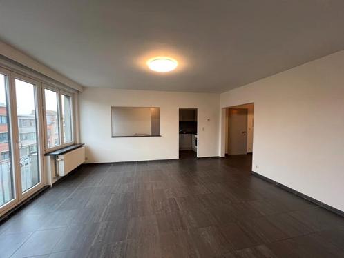 Appartement te koop in Sint-Amandsberg, Immo, Huizen en Appartementen te koop, Appartement, B