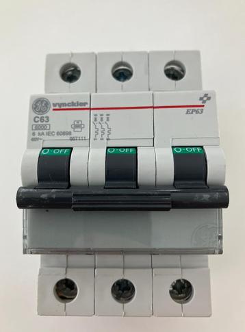 ABB/Vynckier zekering 3P C 63A (6kA), Enlèvement, Comme neuf, Autres types