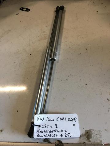 Vw Polo 5 drs 2000 Gasveren set achterklep beschikbaar voor biedingen