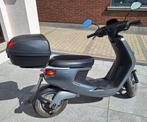 Scooter NIU Pro, Fietsen en Brommers, Scooters | Overige merken, Ophalen, Elektrisch, Klasse B (45 km/u), Zo goed als nieuw