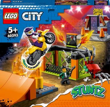 Lego 60293 - Stuntpark beschikbaar voor biedingen