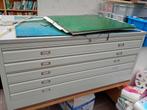 Grote, metalen ladenkast, Ophalen