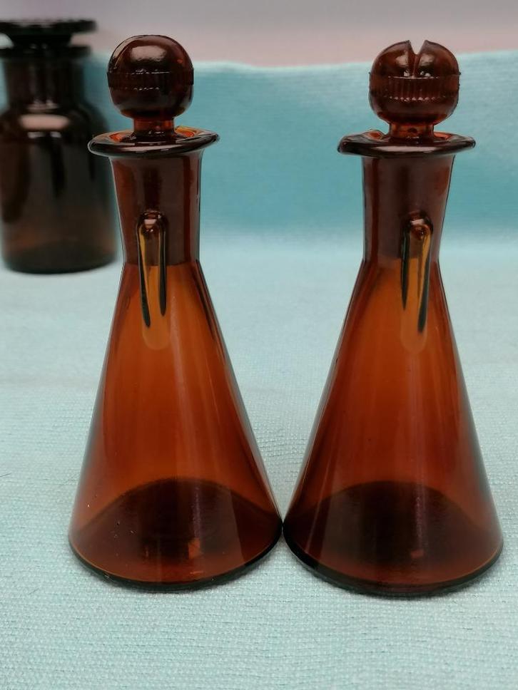 2 magistrale bereidingen apotheek flesjes circa 1880/1900, Antiek en Kunst, Curiosa en Brocante, Ophalen of Verzenden