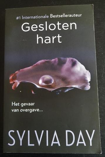 Erotische roman van Sylvia Day: Gesloten hart beschikbaar voor biedingen