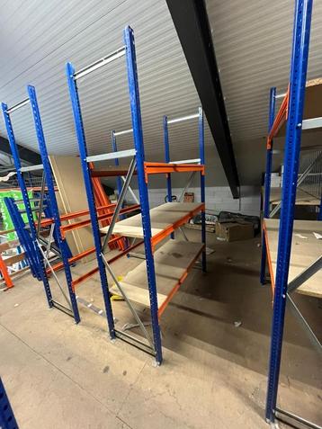 Zware magazijnstelling, grote partij, 60cm diep beschikbaar voor biedingen