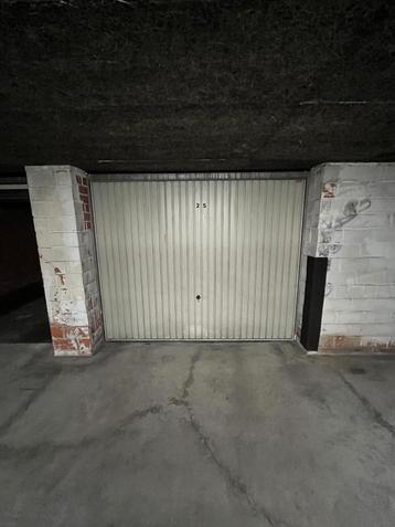 Garage box beschikbaar voor biedingen