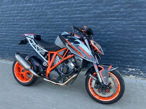 Perfecte KTM superduke R 1290 met garantie, Motoren, Motoren | KTM, Bedrijf, Naked bike, meer dan 35 kW, 2 cilinders, Ophalen