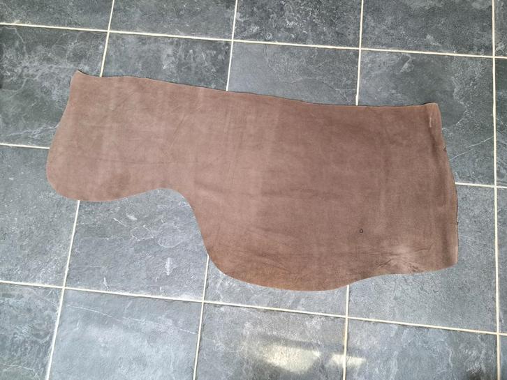 1 vierkante meter splitleder, Hobby en Vrije tijd, Naaien en Fournituren, Zo goed als nieuw, Ophalen of Verzenden