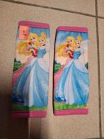 Gordelhoezen princessen zeer goede staat, Enlèvement