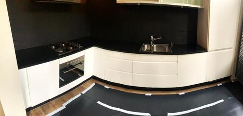 Complete hoogglans wit keuken+graniet+alle apparatuur €1.799, Huis en Inrichting, Keuken | Complete keukens, Zo goed als nieuw