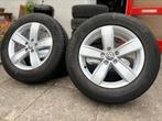 5x112 Volkswagen Tiguan velgen 215/65/17 winterbanden, Auto-onderdelen, Banden en Velgen, Ophalen, 17 inch, Winterbanden, Band(en)