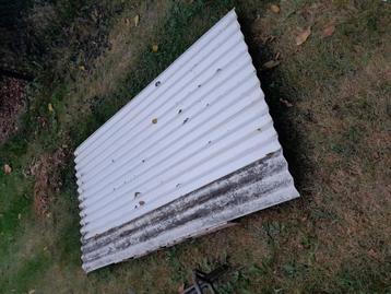 Metalen golfplaten  beschikbaar voor biedingen