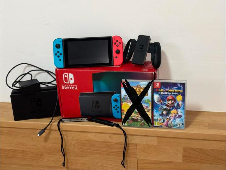 Switch v2, Games en Spelcomputers, Spelcomputers | Nintendo Switch, Zo goed als nieuw, Met games, Ophalen