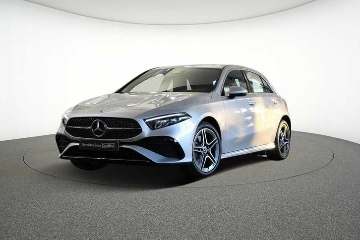 Mercedes-Benz A-Klasse 250 e Hatchback AMG Line | Verwarmde, Auto's, Mercedes-Benz, Bedrijf, Te koop, A-Klasse, Hybride Elektrisch/Benzine
