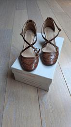 Alberto Fermani pumps, Ophalen of Verzenden, Zo goed als nieuw, Bruin, Pumps