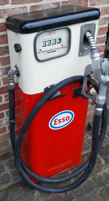 Benzinepomp  beschikbaar voor biedingen
