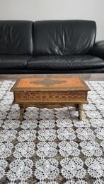 Belle boîte à bijoux florentine ancienne, Enlèvement ou Envoi