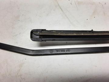 RUITENWISSERARM RECHTS VOOR Golf V (1K1) (1K1955410) beschikbaar voor biedingen