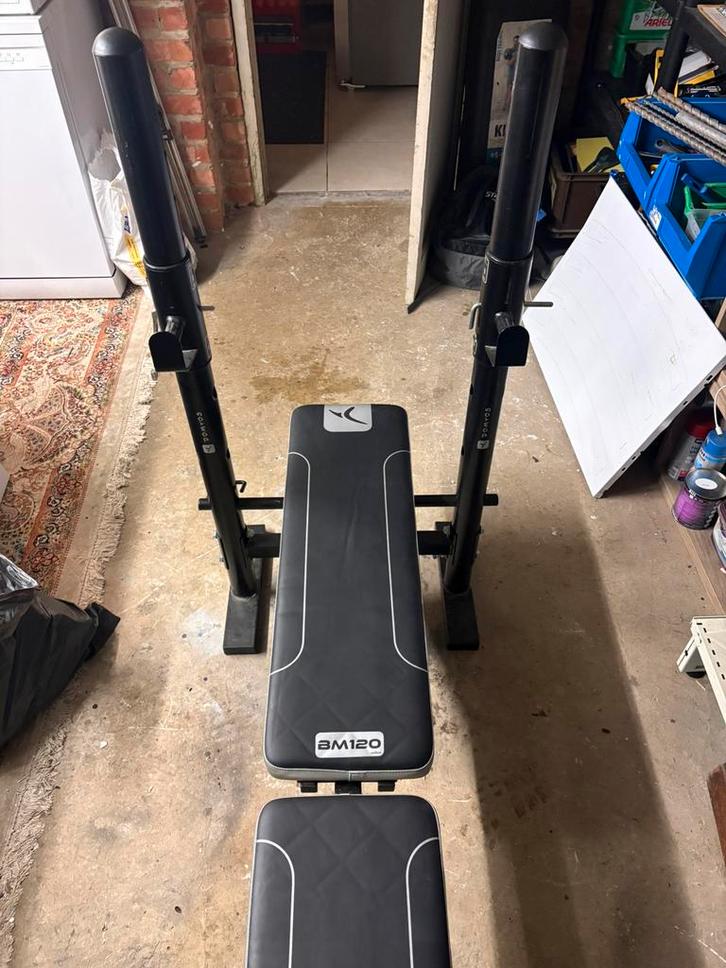 Kit de musculation 50kg domyos + banc de musculation., Sports & Fitness, Appareils de fitness, Neuf, Autres types, Bras, Abdominaux