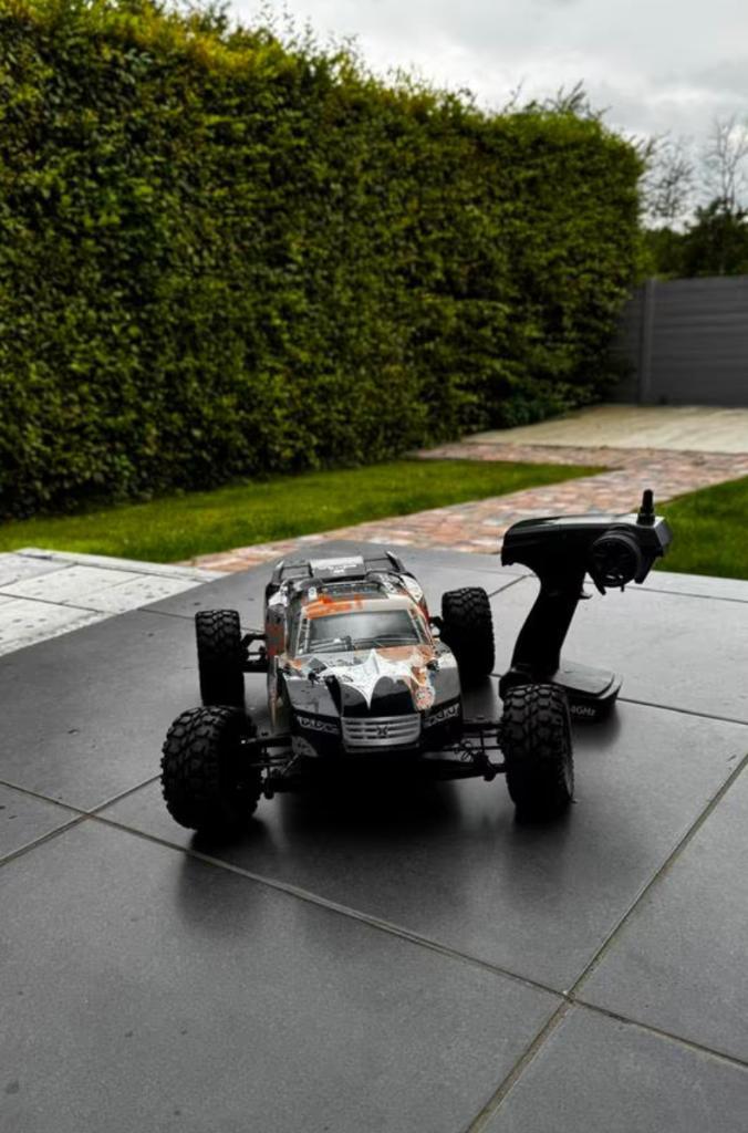 1/10 4WD Stadium Truck - Horizon Hobby, Hobby en Vrije tijd, Modelbouw | Radiografisch | Auto's, Zo goed als nieuw, Auto offroad