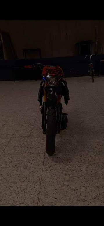 Moto papiere gezocht beschikbaar voor biedingen