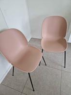 2 stoelen - Gubi Beetle, Ophalen, Zo goed als nieuw, Overige kleuren, Twee