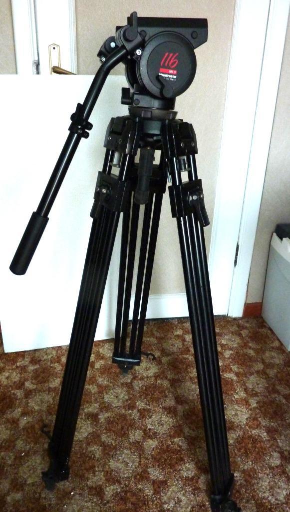 Professioneeel Driepoot Statief MALFROTTO 116  MK3, Audio, Tv en Foto, Fotografie | Statieven en Balhoofden, Zo goed als nieuw