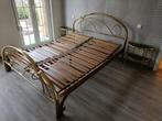 Goudkleurig metalen tweepersoonsbed + nachtkastjes, Ophalen, Overige kleuren, Tweepersoons, 200 cm