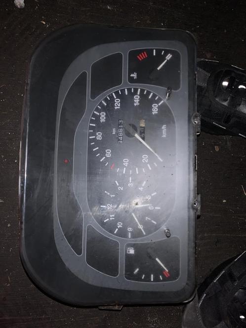 Renault Master 2 tellerklok, Auto-onderdelen, Dashboard en Schakelaars, Renault, Gebruikt, Ophalen of Verzenden