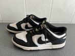 Nike Dunk Low panda sneakers - maat 39, NIKE, Gebruikt, Jongen of Meisje, Schoenen